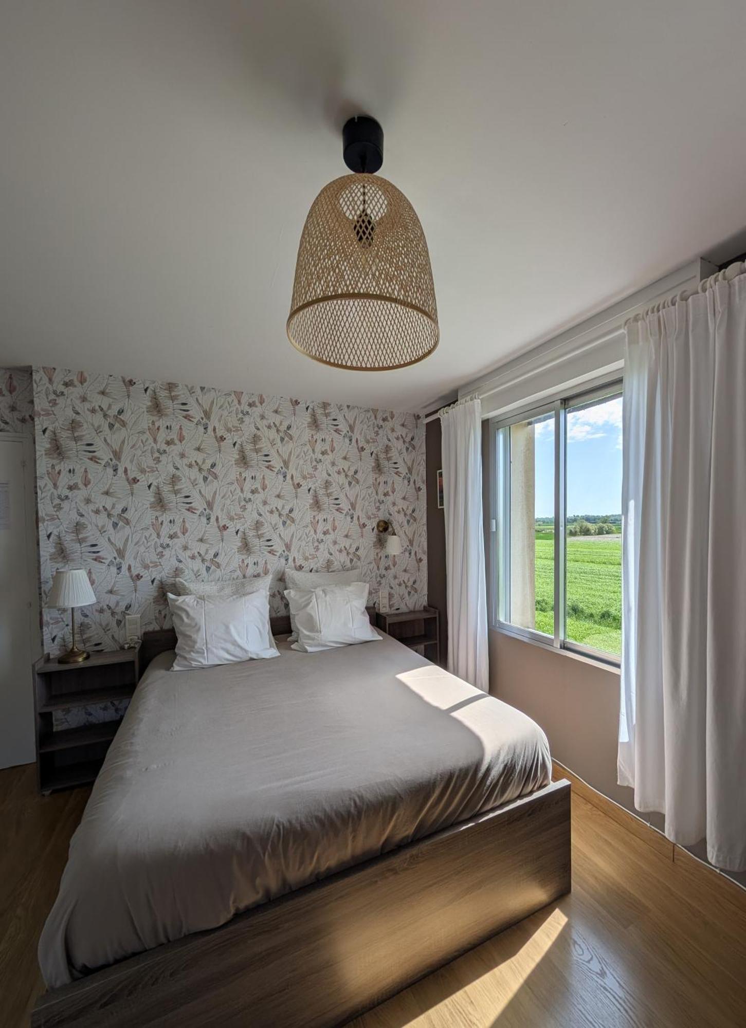 A L Ombre Du Mont Saint Michel Bed & Breakfast Huisnes-sur-Mer Exterior photo